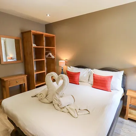 度假居 Abbots Reading Mews 1 雷克赛德