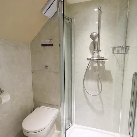 Сasa de vacaciones Abbots Reading Mews 1 Lakeside